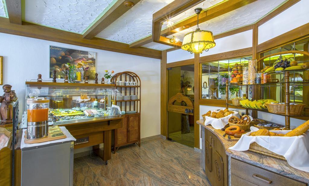 Hotel Schloessmann Garni Bad Konig Luaran gambar
