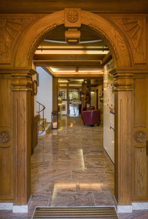 Hotel Schloessmann Garni Bad Konig Luaran gambar